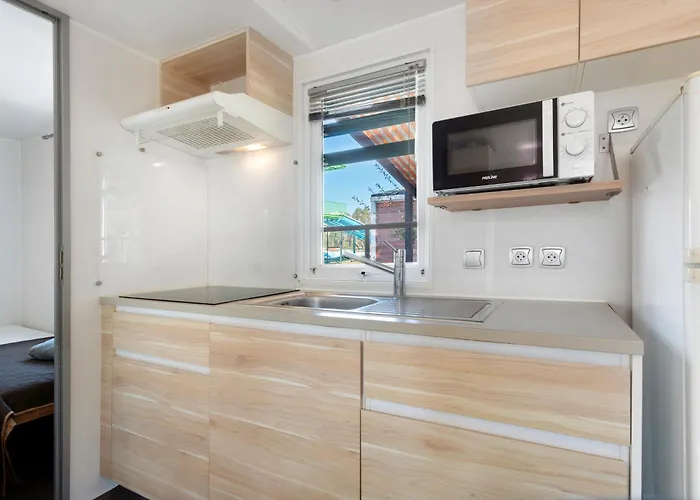 T3 I V- 15 Min From Nazare Шале Патаяш